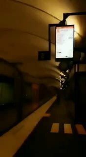 Современное двухэтажное метро в Австралии